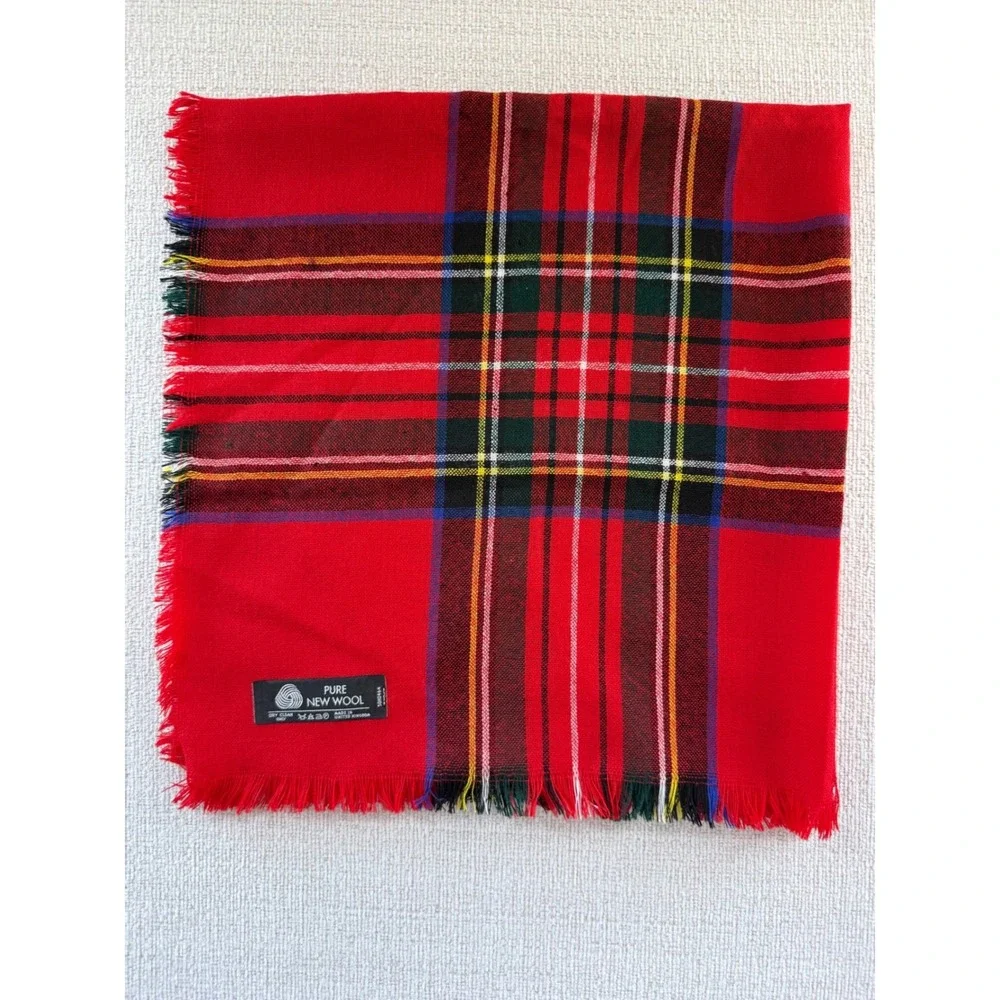 VTG Pure New Wool Red Plaid Tartan Square Scarf Fringe Made In United Kingdom